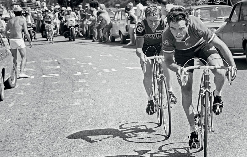 Hinault and Kuiper make Zoetemelk crack: he can't keep up with the pace