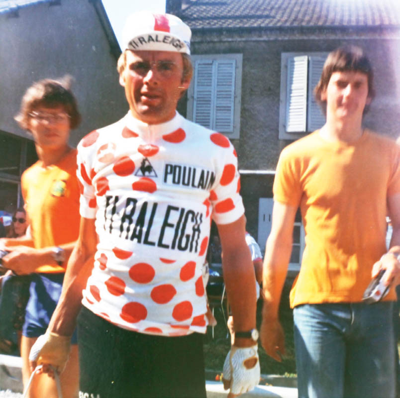 In the stage to Mulhouse, Hennie Kuiper manages to conquer the polka dot jersey. He gets to wear it for exactly one day in 1976.