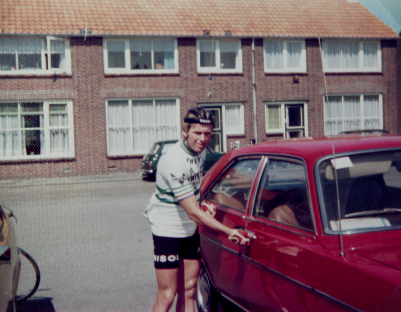 Hennie Kuiper, cyclist. It's a good thing he's wearing his Frisol outfit, because the setting definitely doesn't exude stardom.